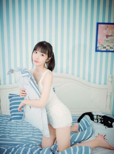 被老公狠狠揍屁股蛋子_BD英语在线观看完整版