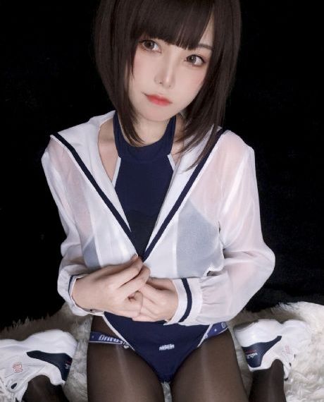 色吊丝在线_HD动漫免费观看