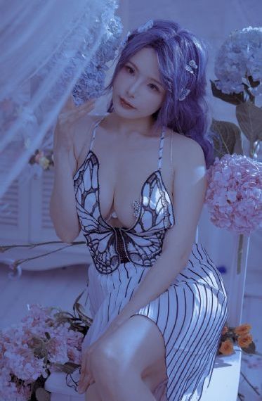 亚洲人妖系列在线播放_BD英语手机在线观看